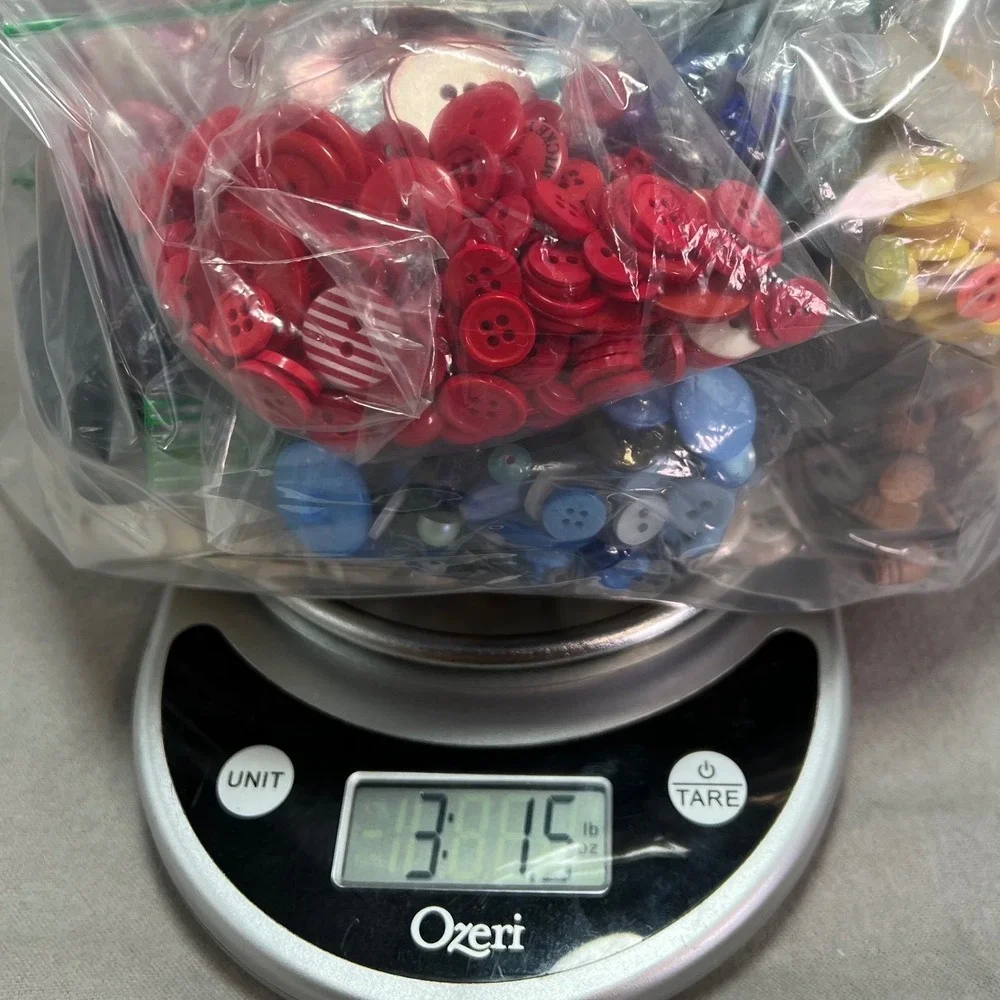 3 Lbs Vintage Button Lot Color Sorted Estate Find 1930s-Modern Bulk Sewing Craft